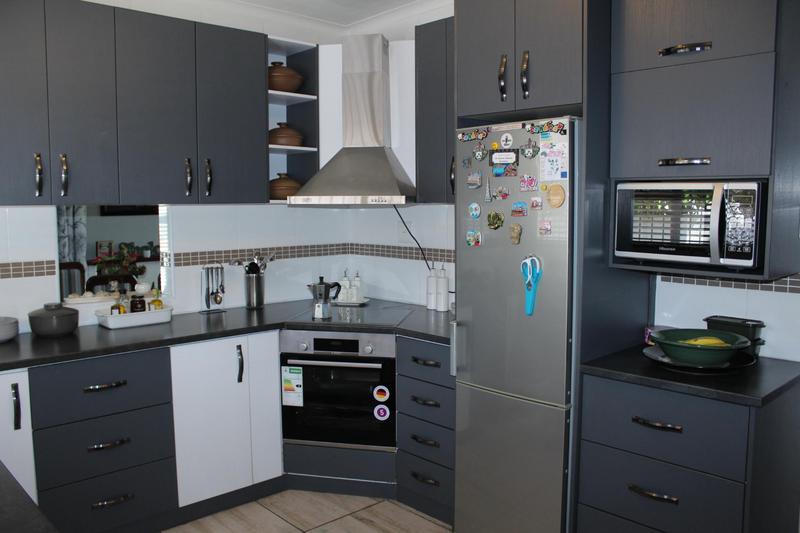 4 Bedroom Property for Sale in Vasco Estate Western Cape